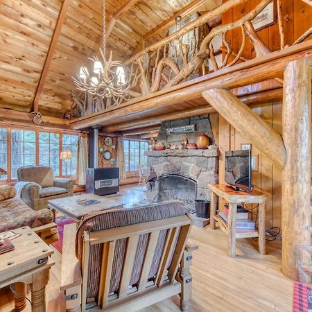Zoe'S Log Cabin Welches Kültér fotó